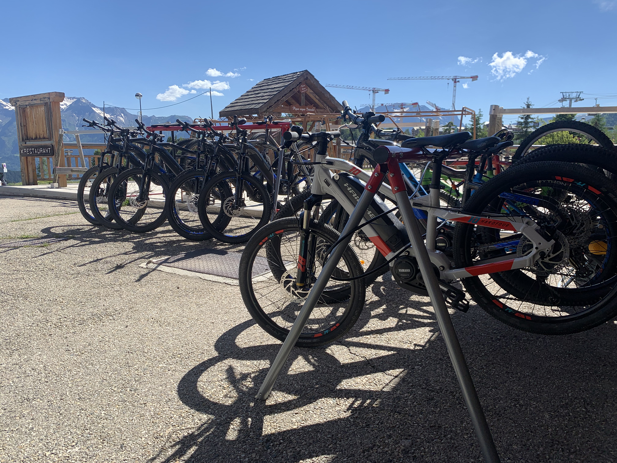 Magasin de location de vélo électrique à l'Alpe d'Huez